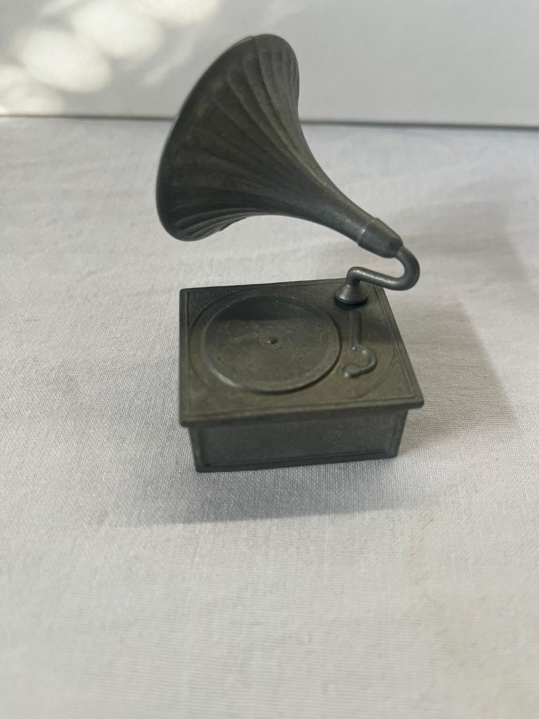 Mini tinnen platenspeler in goede staat., Ophalen of Verzenden