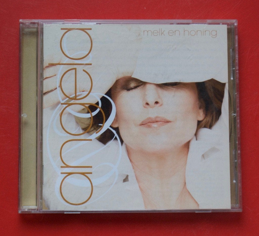 cd Angela Groothuizen Melk en honing met Feest uit 2008, Ophalen of Verzenden, Gebruikt, Pop, Album