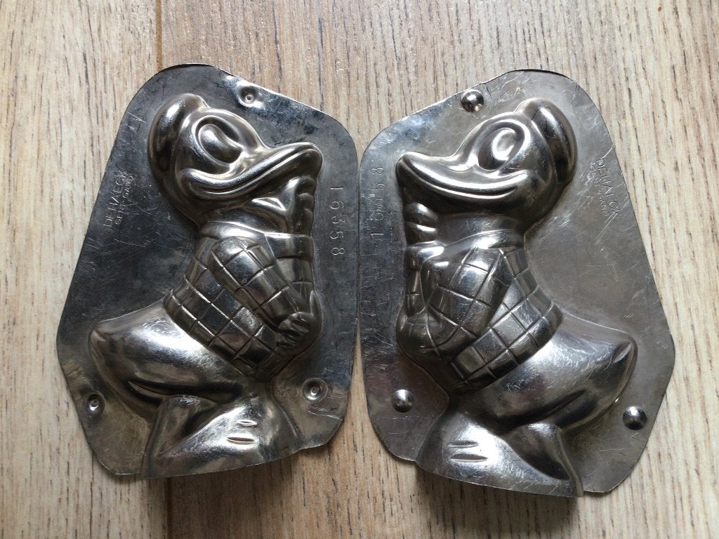 Vintage chocolademal Donald Duck, Ophalen of Verzenden, Donald Duck, Zo goed als nieuw, Beeldje of Figuurtje