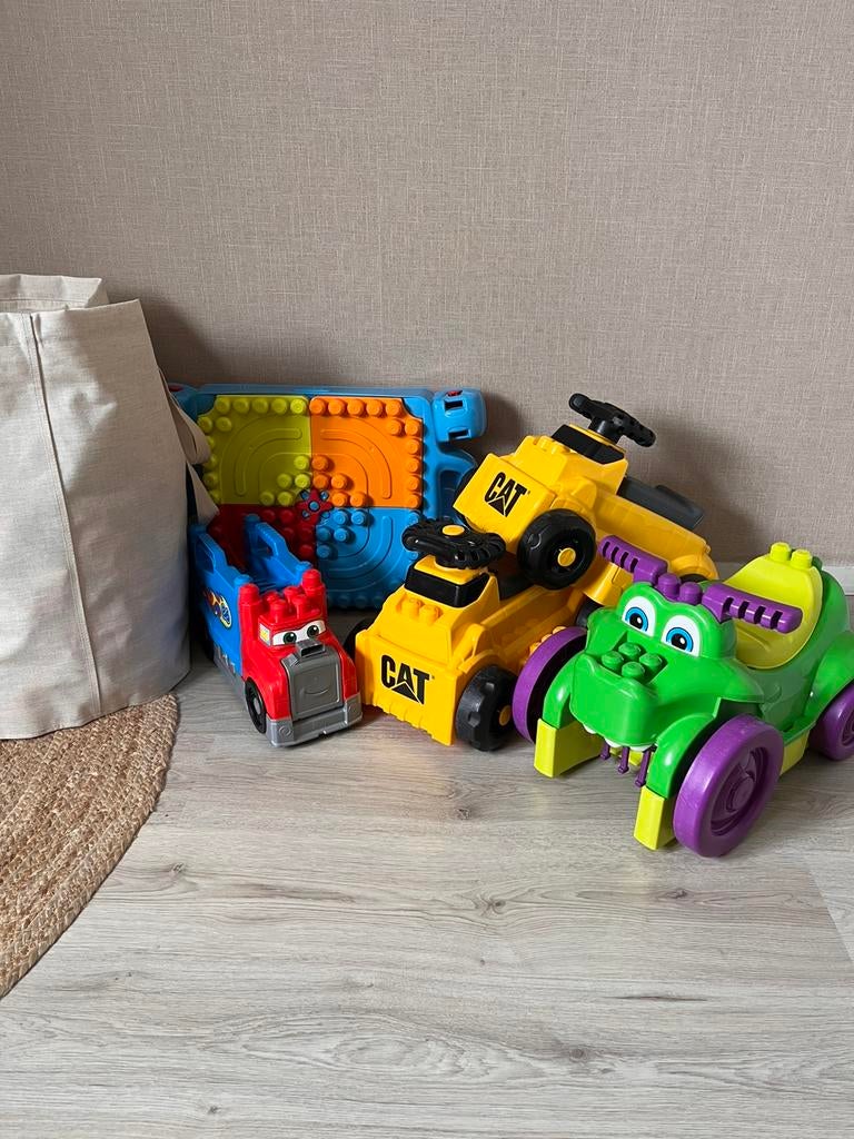 Mega bloks met veel extras!, Kinderen en Baby's, Speelgoed | Bouwstenen, Ophalen, Gebruikt