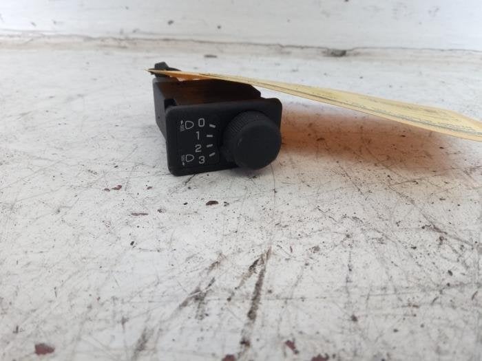 Schakelaar Koplamp Ihv van een Nissan Almera Tino, Auto-onderdelen, Gebruikt, -, -, Ophalen of Verzenden