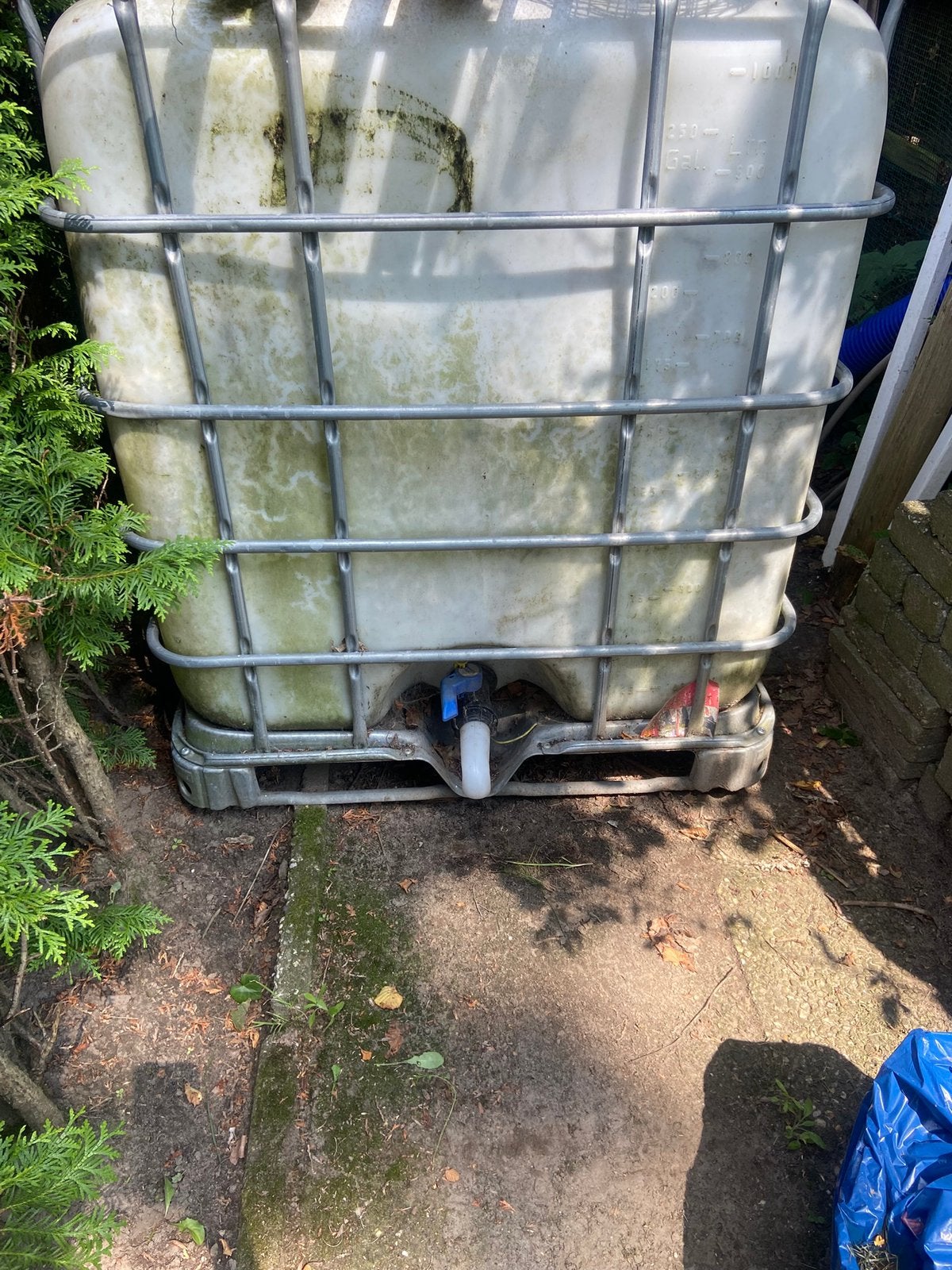 Watertank, Ophalen, Zo goed als nieuw, Elektrisch, Bronpomp