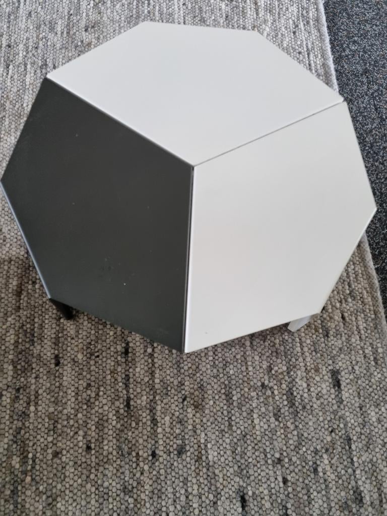 Bijzet tafeltje UFO    van Bert Plantagie, Ophalen of Verzenden, Rond, Minder dan 55 cm, 45 tot 60 cm