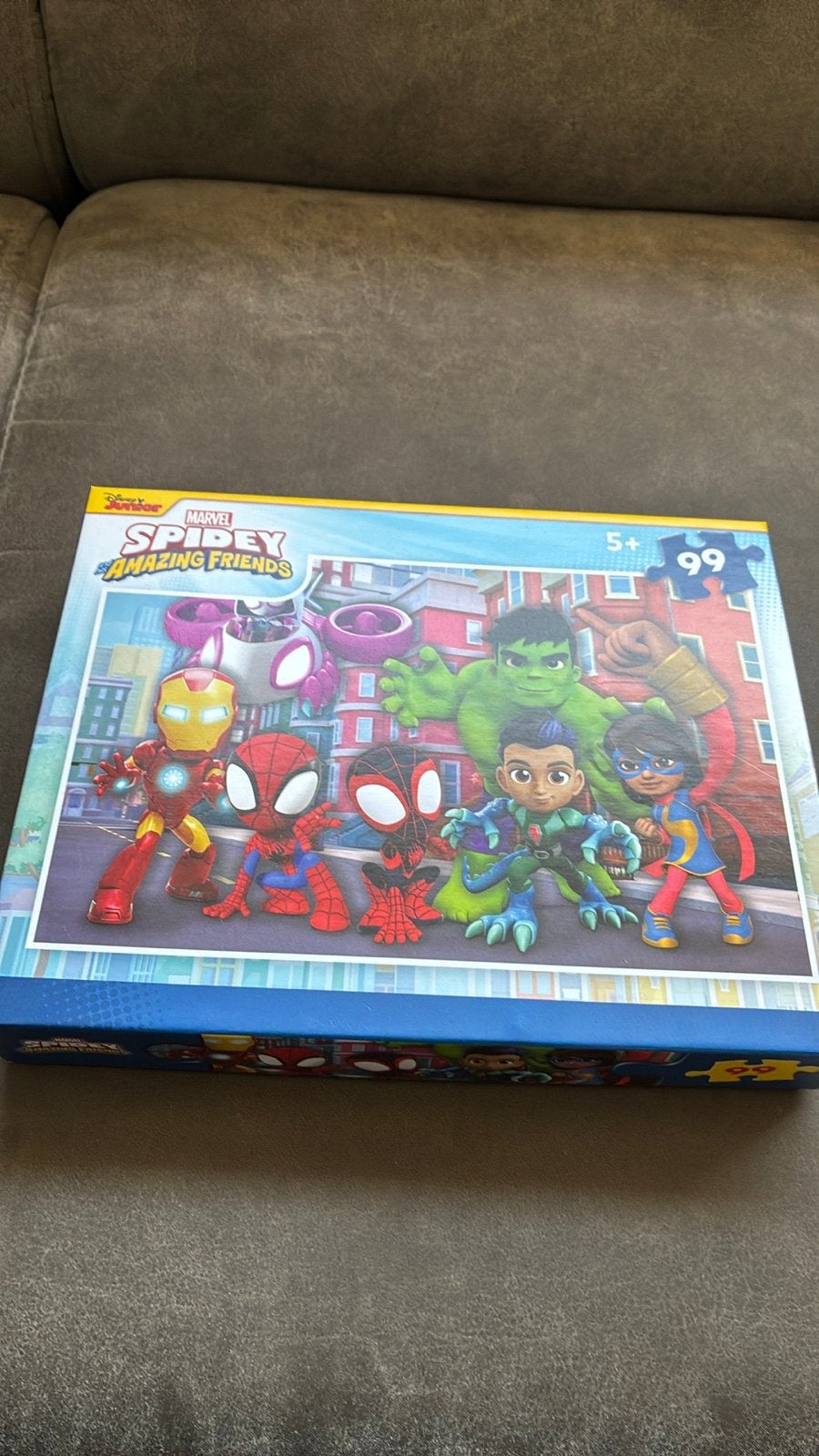 Marvel Spidey en zijn Geweldige Vrienden puzzel 99 stukjes, Ophalen of Verzenden, Meer dan 50 stukjes, Gebruikt, 6 jaar of ouder