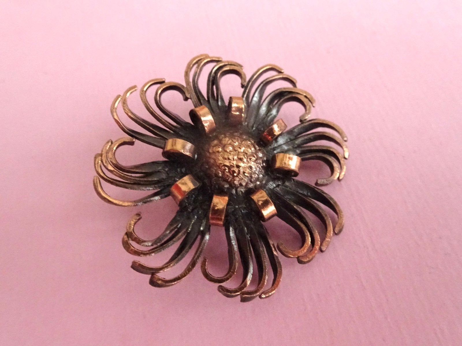 jwg Art Deco 30s bloem design broche koper antiek vintage, Verzenden, Koper, Broche
