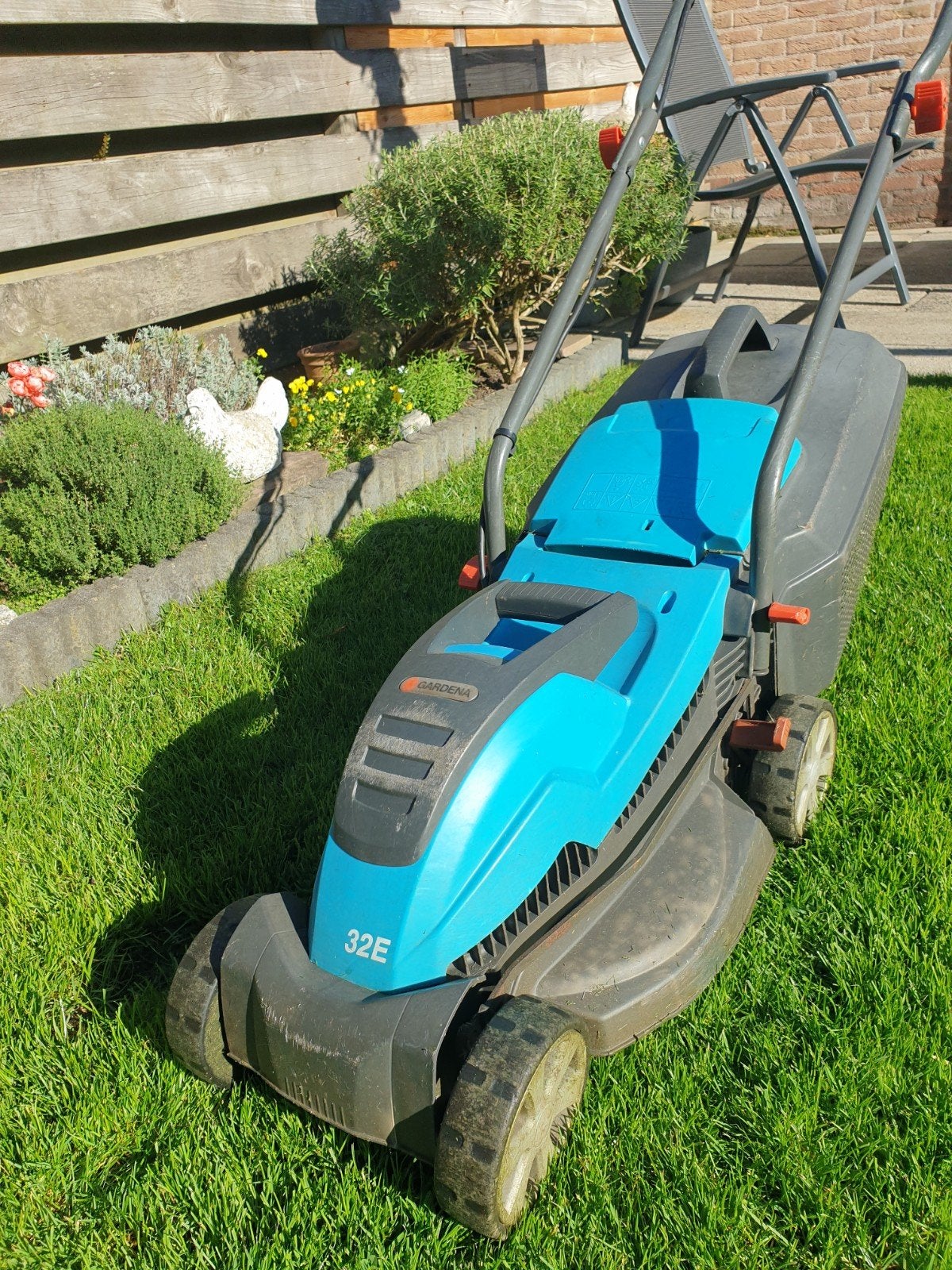 Gardena Elektrische Grasmaaier 32E - 32 cm Maaibreedte, Tuin en Terras, Ophalen, Gebruikt, Elektrische grasmaaier, Opvangzak