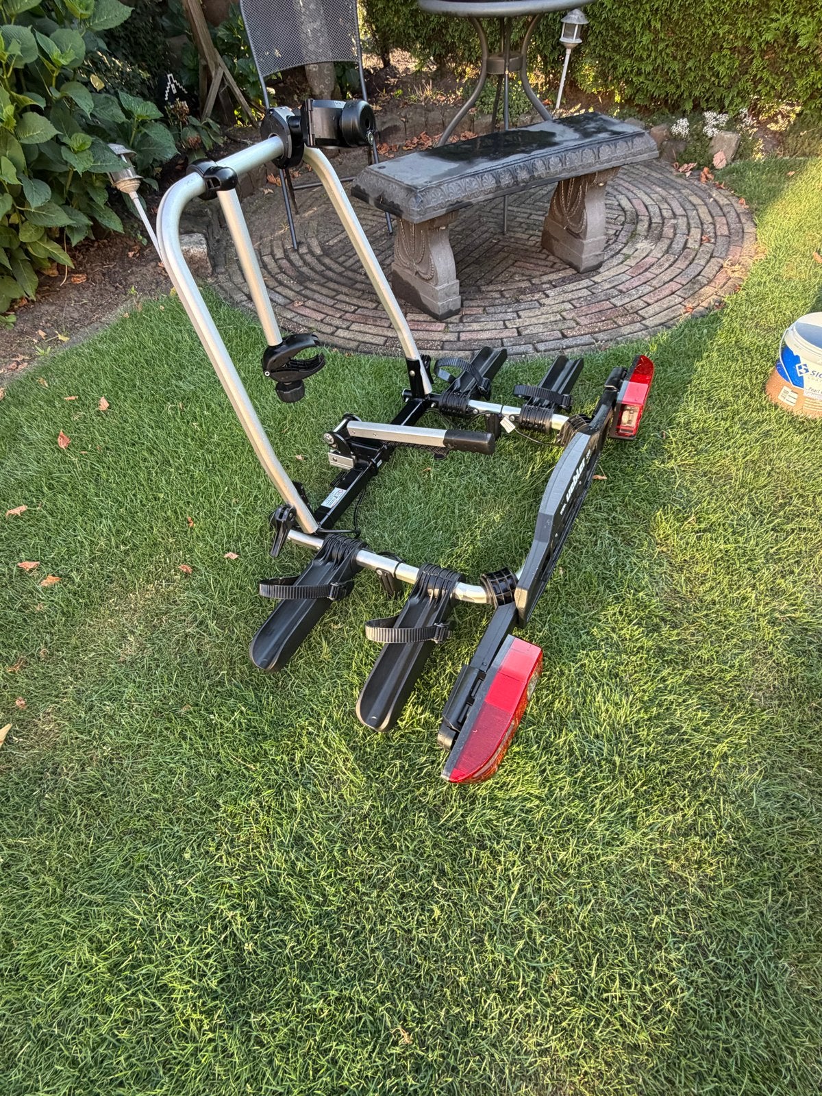 Uebeler fietsendrager geheel opvouwbaar - 60kg draagvermogen, Ophalen of Verzenden, Zo goed als nieuw, 2 fietsen, Trekhaakdrager