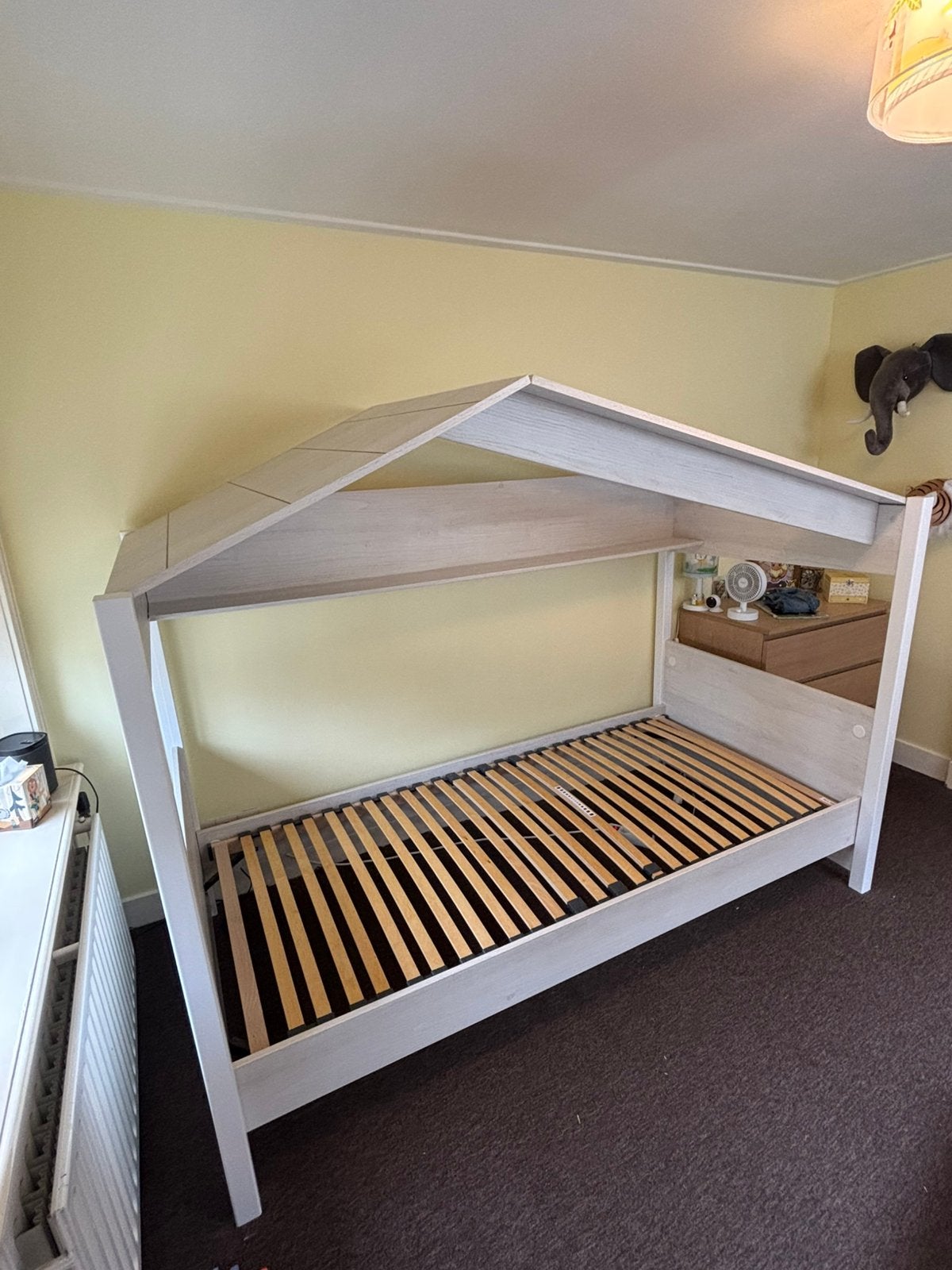 Huisbed kind 90x200cm wit, Huis en Inrichting, Ophalen, Gebruikt, 90 cm, Eenpersoons