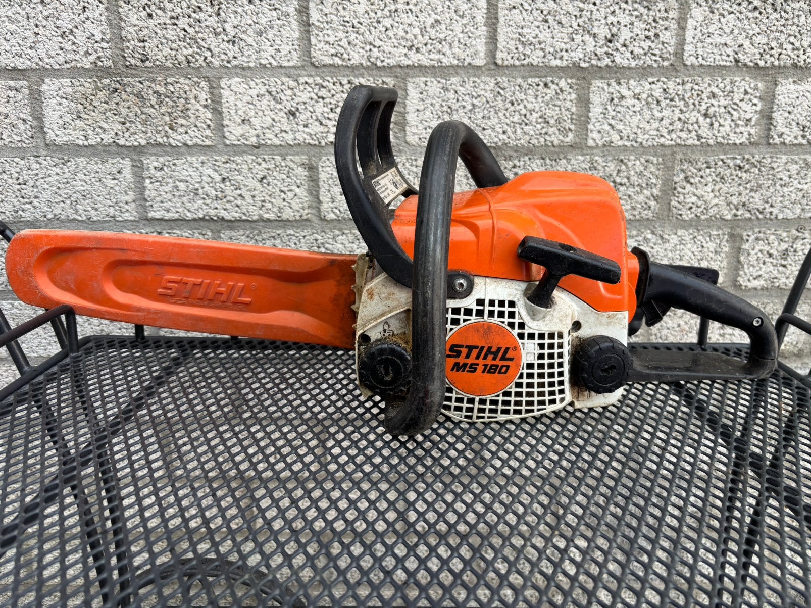 Stihl ms 180, Ophalen, Zo goed als nieuw