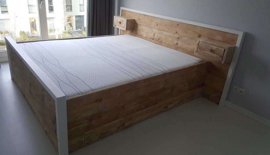 Stijlvol houten bed (frame), 210 cm, Tweepersoons, Ophalen of Verzenden, Zo goed als nieuw