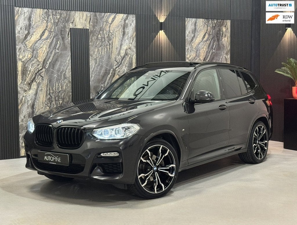 BMW X3 XDrive20i M-pakket|PANO|SFEER|LEDER|HARMAN KARDON, Automaat, 1998 cc, Gebruikt, 4 cilinders