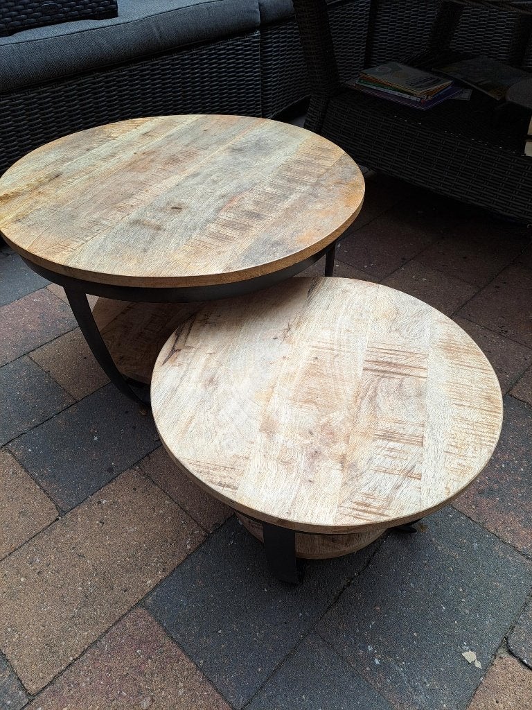 Stoere, industriele salontafelset. Mangohout, Ophalen, 50 tot 100 cm, Rond, 50 tot 100 cm