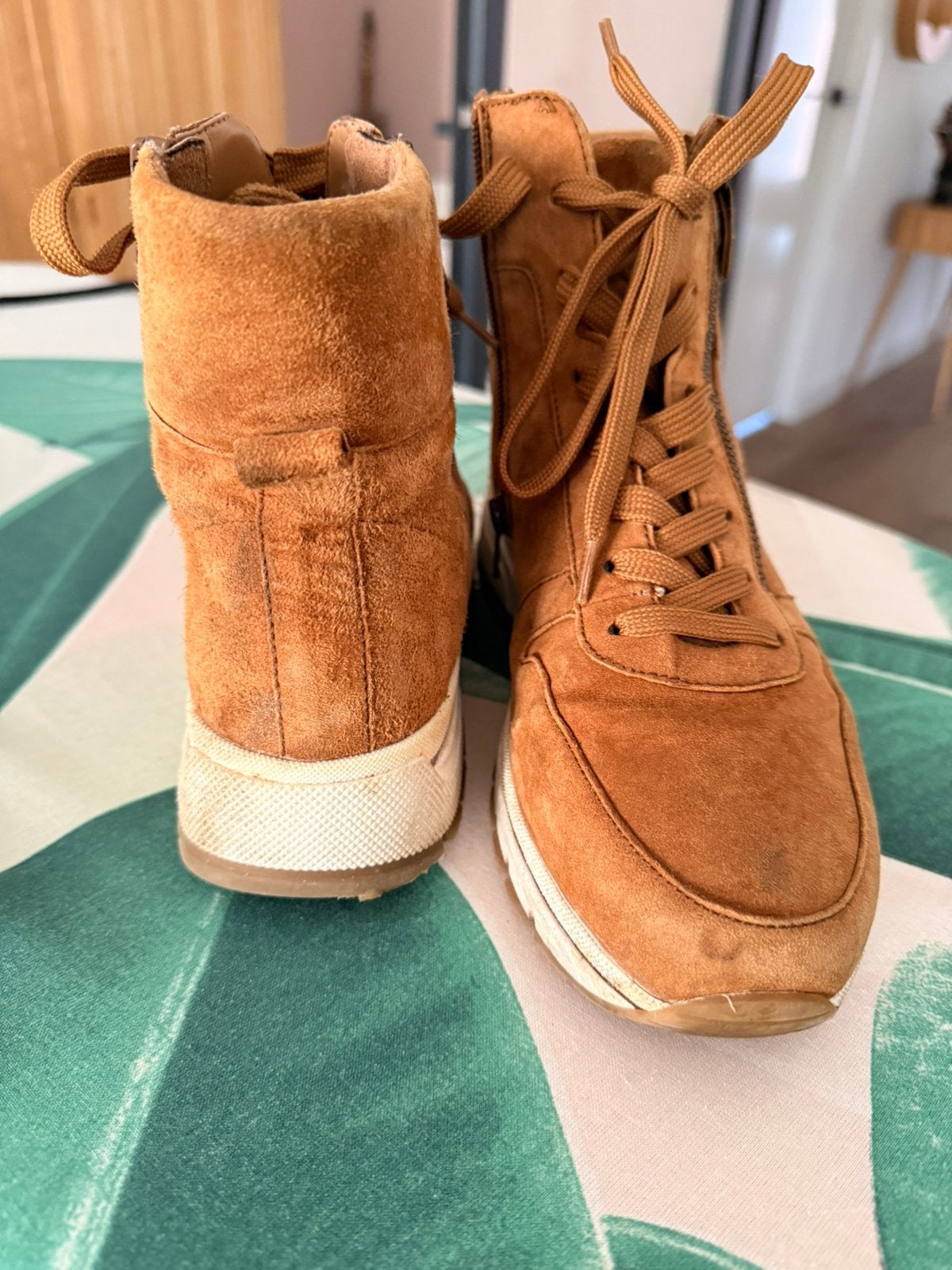 Gabor leren dames schoenen / maat 39 / in prima staat, Kleding | Dames, Ophalen of Verzenden, Zo goed als nieuw