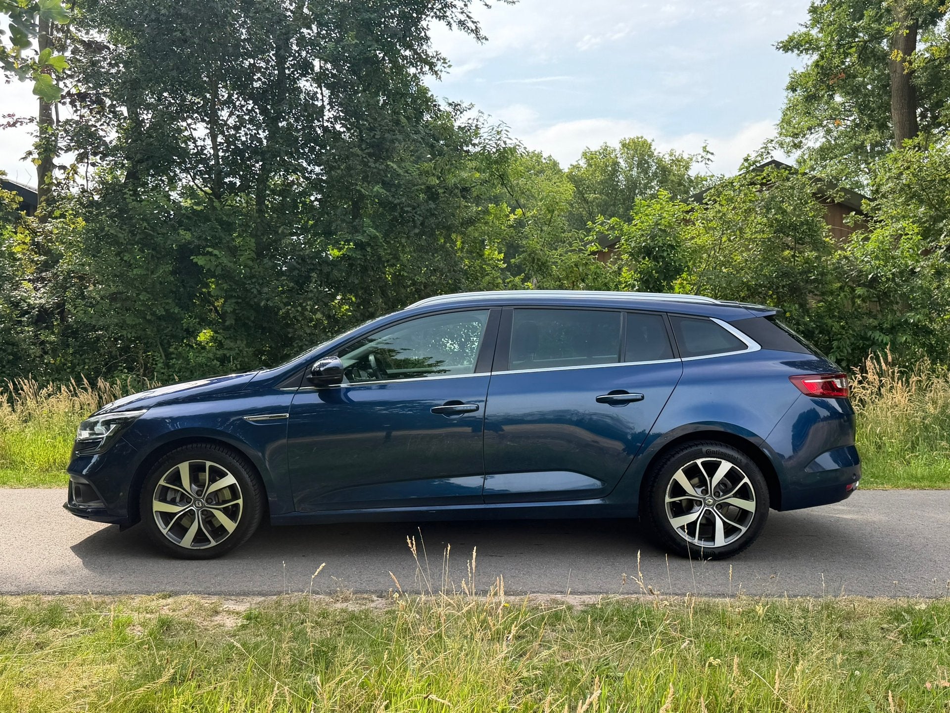 Renault Mégane Estate 1.6 TCe GT | Automaat+Massage stoelen, 1618 cc, Gebruikt, 4 cilinders, Blauw