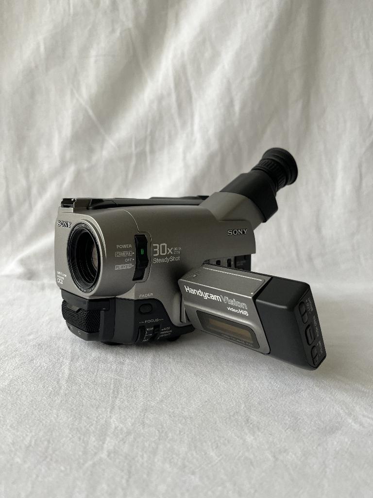 Sony CCD-TRV64E Hi8 Camcorder, Ophalen of Verzenden, Hi 8, Camera