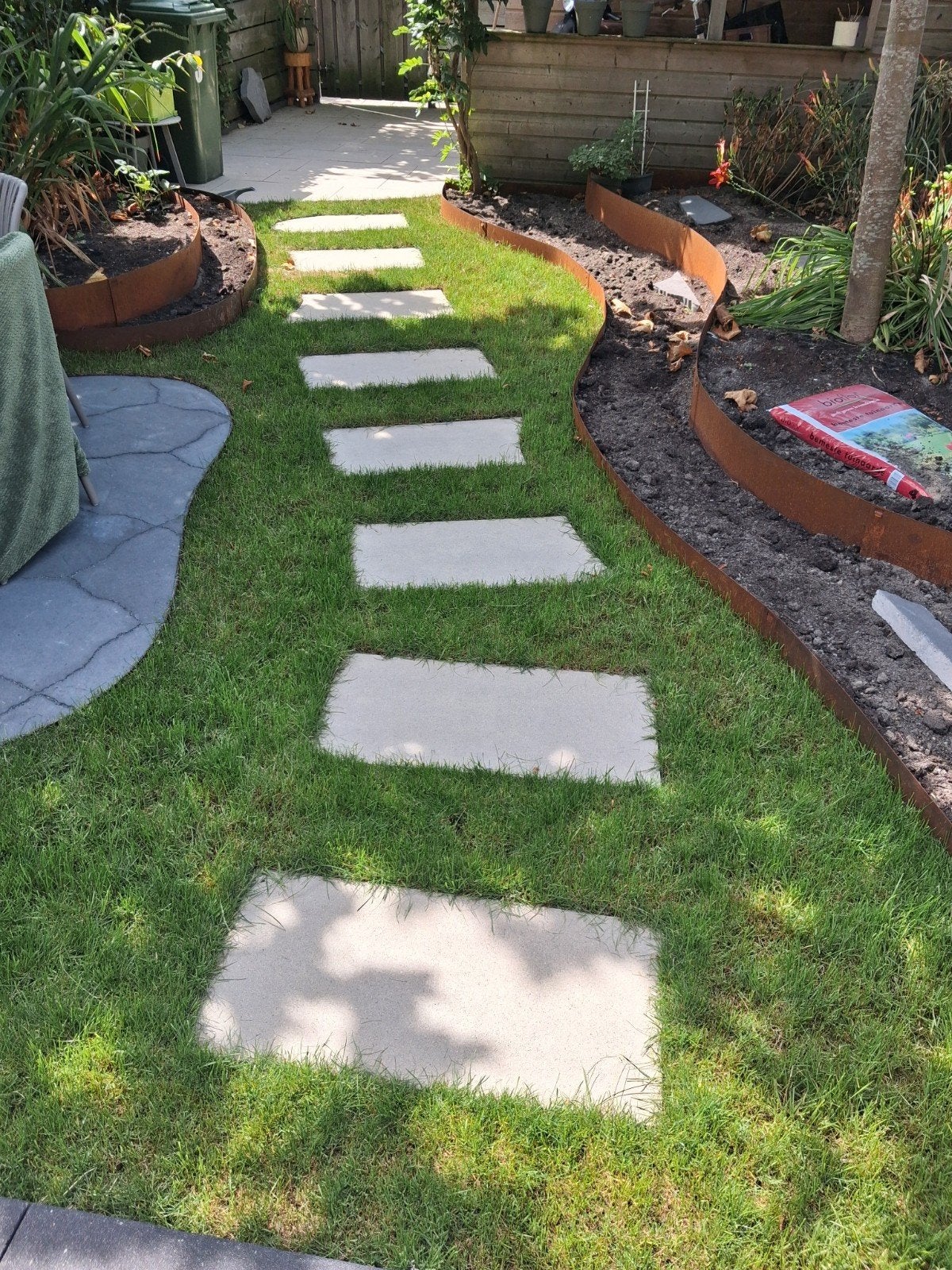 9 nieuwe tegels 40 x 90 staptegels gecoat beton, Ophalen, Nieuw, Minder dan 5 m², Beton