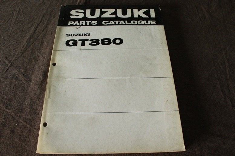 Suzuki GT380 J K 1973 motorcycle parts catalogue, Motoren, Ophalen of Verzenden, Suzuki