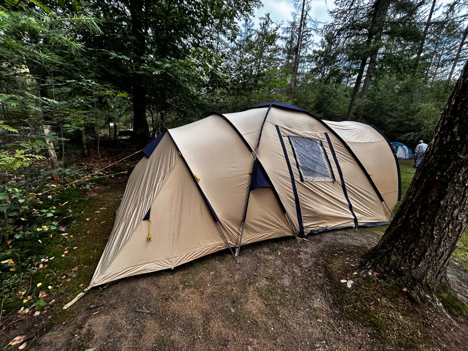 Eurotrail Memphis tent - 3-5P- Technisch katoen, Ophalen, Zo goed als nieuw, Tot en met 5
