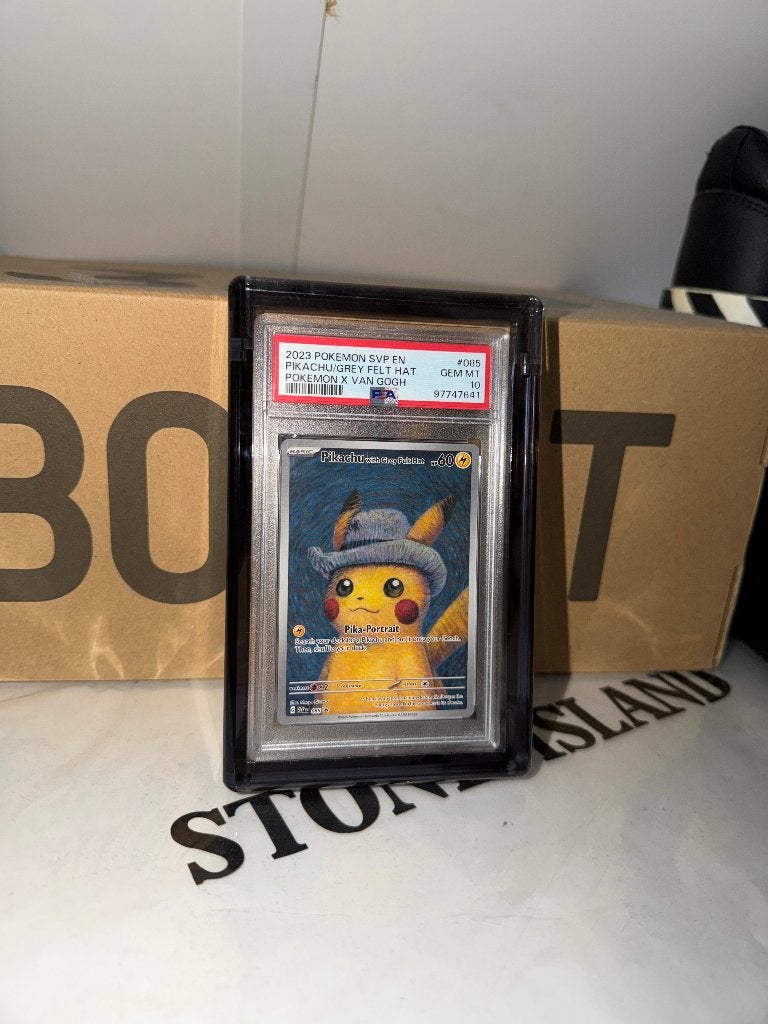 PSA10 Pikachu grey felt hat Pokémon x Van Gogh + Acryl Guard, Hobby en Vrije tijd, Ophalen of Verzenden, Nieuw, Losse kaart