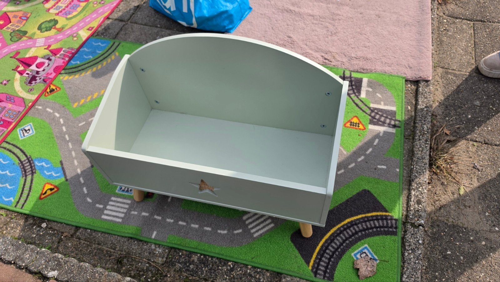 Leuk boeken kastje voor de kinderkamer, Ophalen
