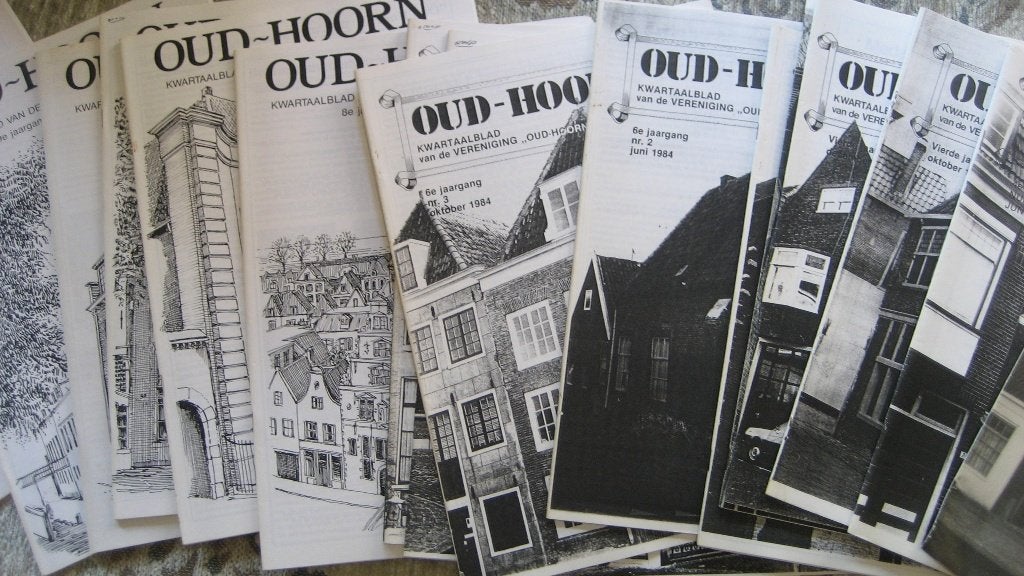 18 stuks Oud-Hoorn, Boeken, Geschiedenis | Stad en Regio, Ophalen of Verzenden, Gelezen