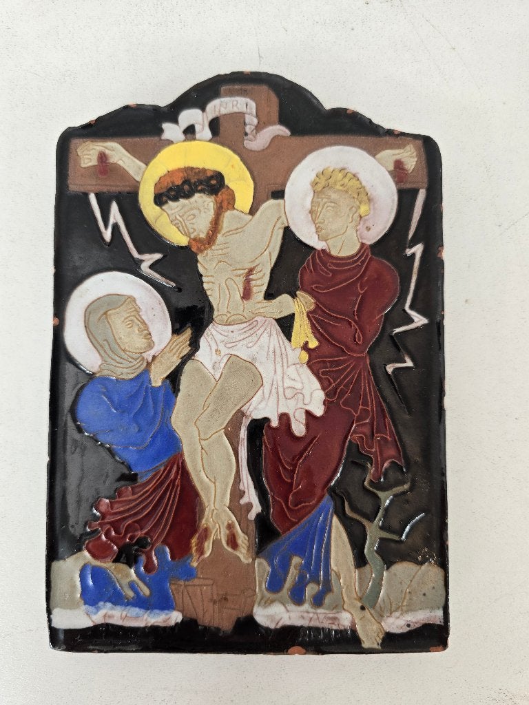 Cloisonné tegel Jezus aan kruis, Nederland 1e helft 20e eeuw, Antiek en Kunst, Antiek | Religie, Ophalen of Verzenden