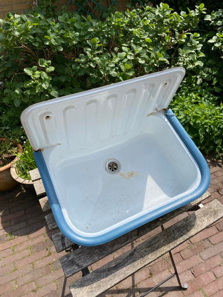 Geëmailleerde wasbak / gootsteen, wit met blauw, Ophalen, Gebruikt, Wastafel