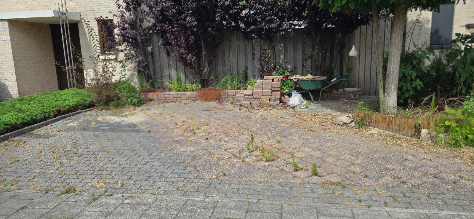 Gratis stenen: langwerpig en vierkant, grijs, Tuin en Terras, Ophalen