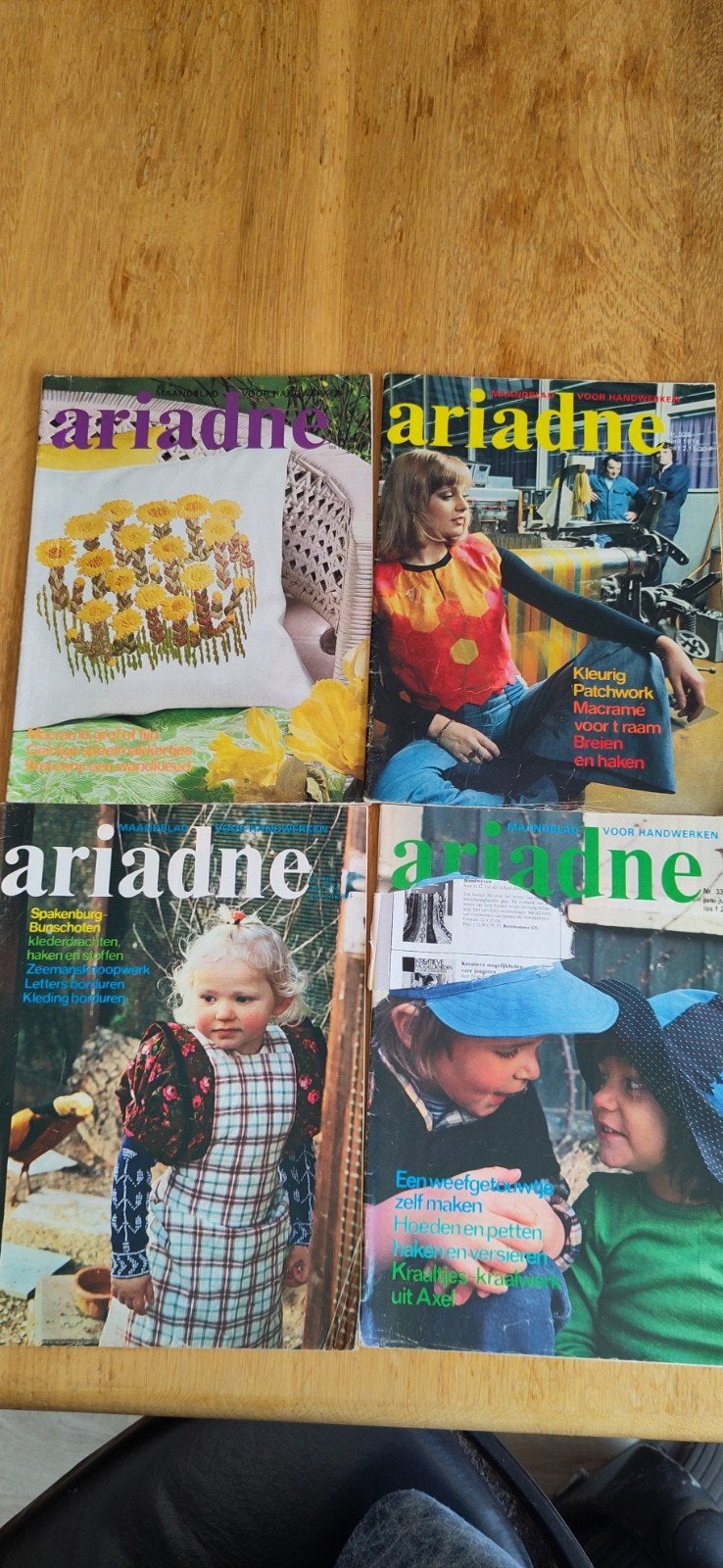 oude Ariadne, tijdschrift voor handwerken 1975 tot 1989, Ophalen of Verzenden, Gelezen