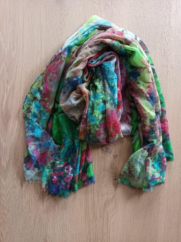 Brede kleurrijke luchtige sjaal shawl Kleurrijk breed, Ophalen of Verzenden, Zo goed als nieuw, Sjaal