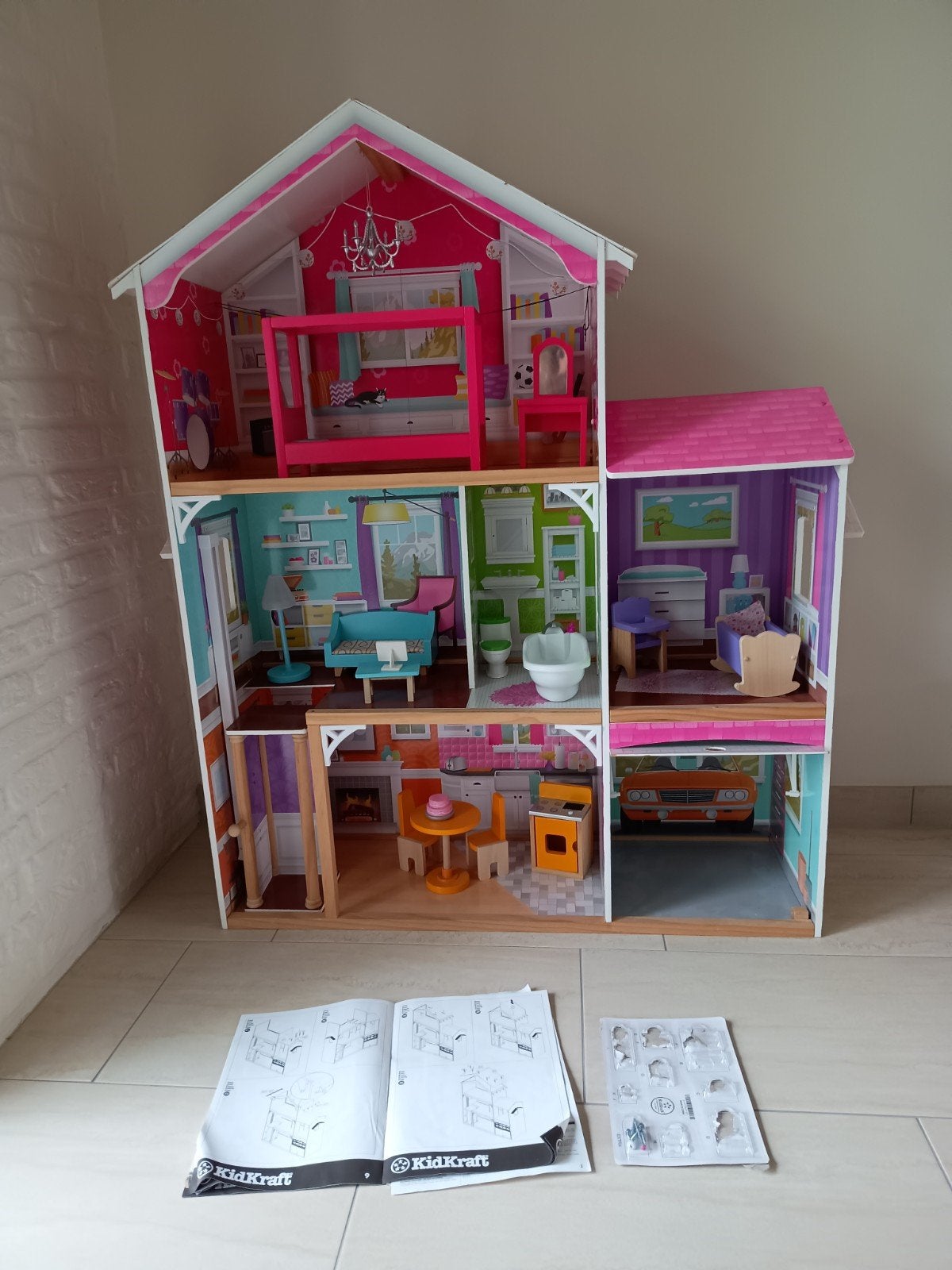 KidKraft Avery Poppenhuis met meubels - Compleet en netjes, Kinderen en Baby's, Speelgoed | Poppenhuizen, Gebruikt, Poppenhuis