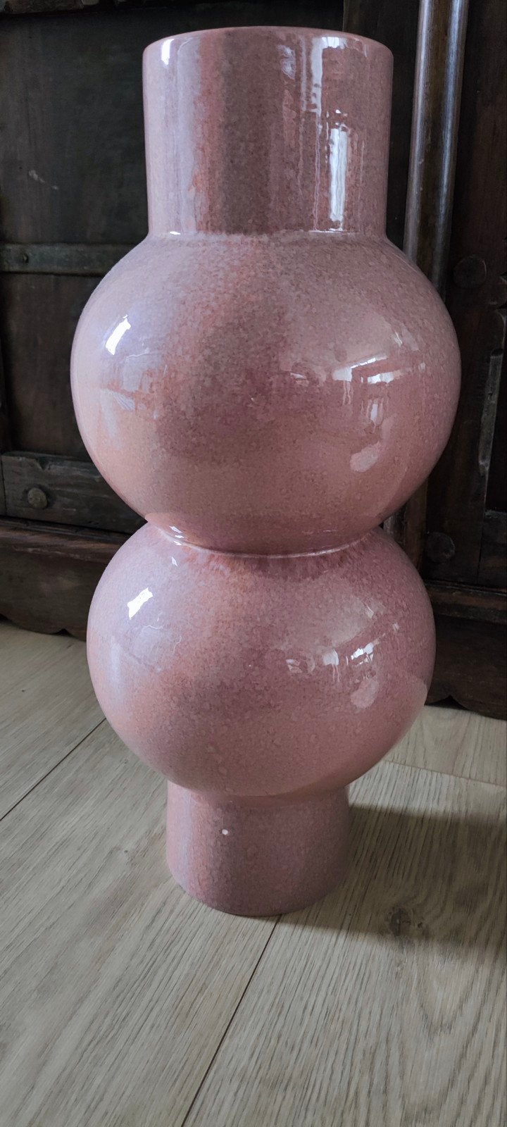 Roze vaas met 6 witte kunstbloemen, Ophalen, Gebruikt, Inclusief decoratie, Roze