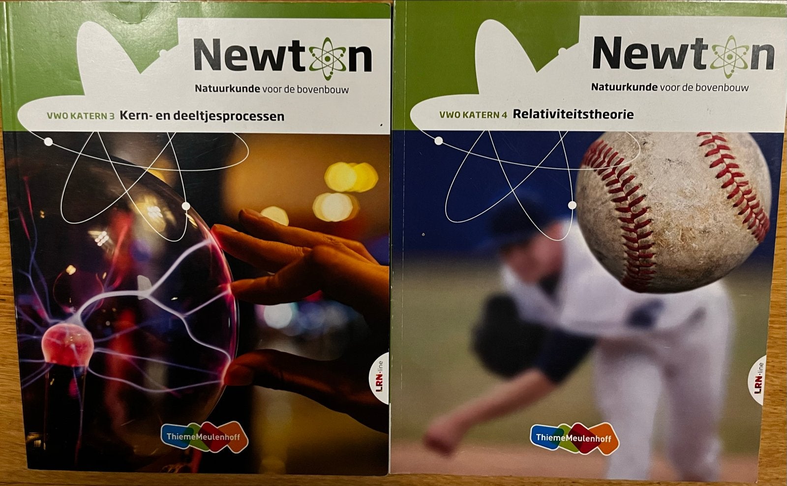 Newton Natuurkunde VWO Katern 3 & 4, Ophalen of Verzenden, Zo goed als nieuw, VWO, Natuurkunde