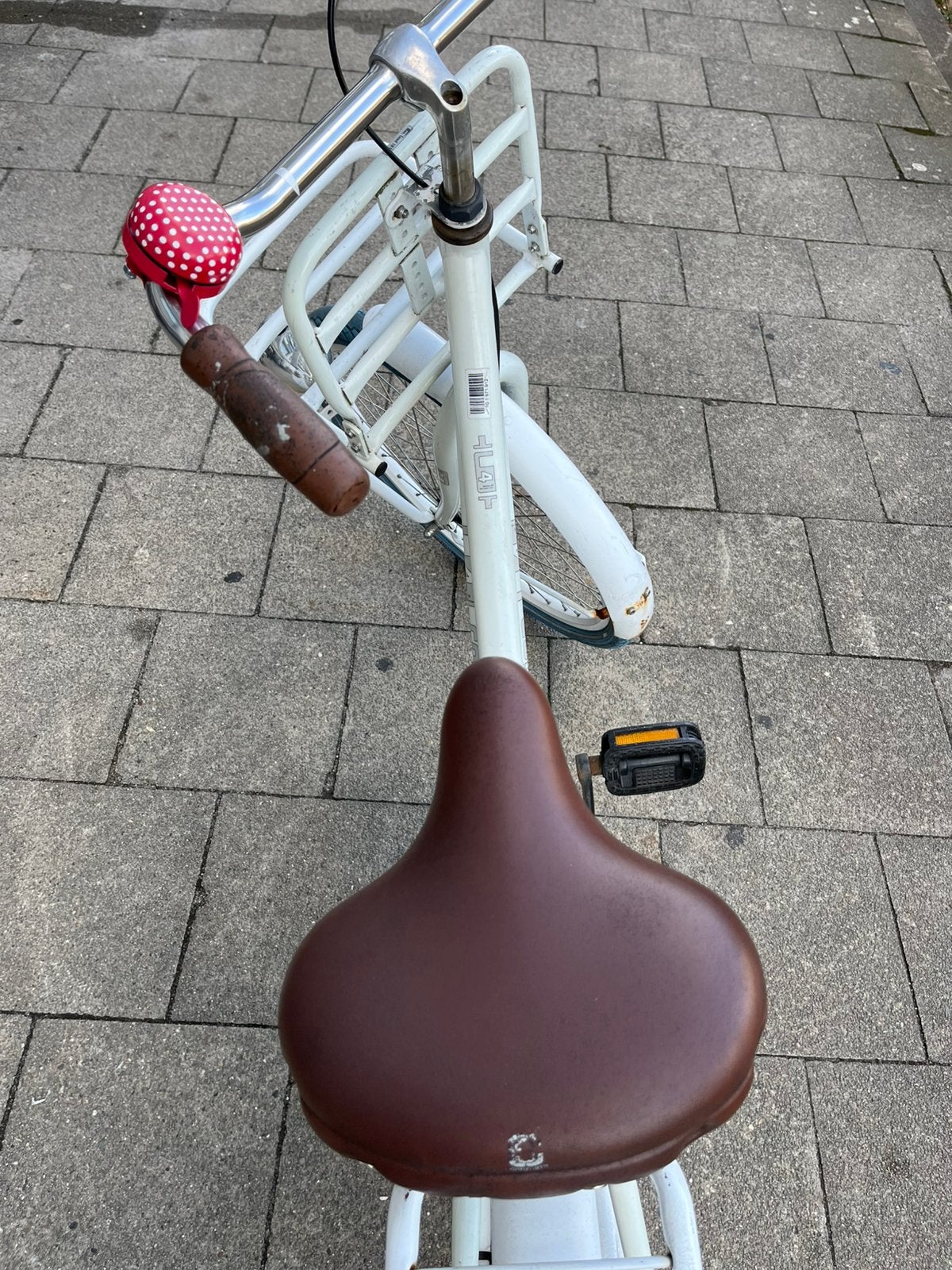 Cortina U4 meisjesfiets 24 inch(nieuwe ketting nodig), Ophalen, Zo goed als nieuw, 24 inch, Versnellingen