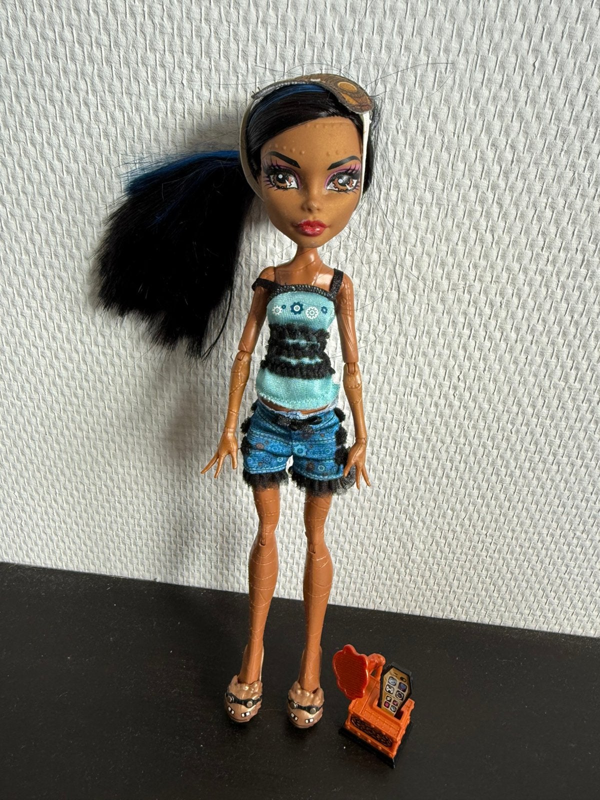 Monster high pop Robecca deadtired, Ophalen of Verzenden, Zo goed als nieuw, Pop