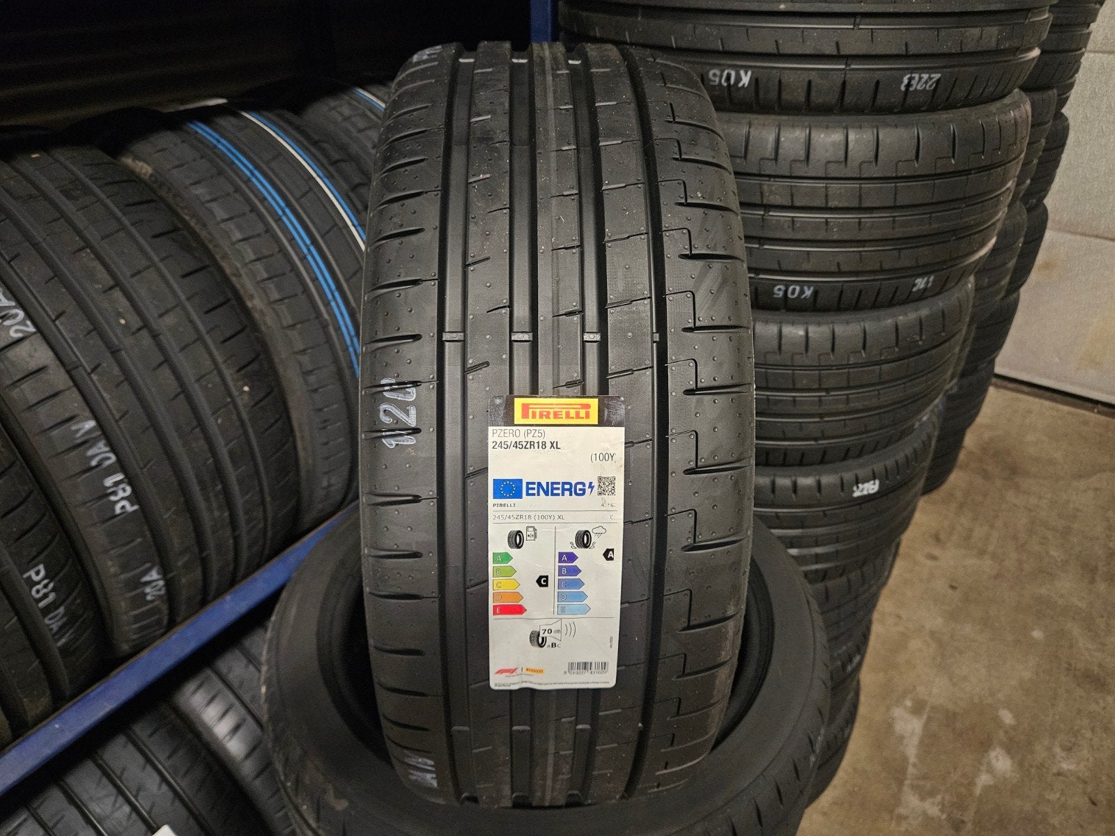 4x Nieuwe zomerbanden 245 45 18 Pirelli PZ5 245/45R18, Auto-onderdelen, Banden en Velgen, 18 inch, 245 mm, Nieuw, Ophalen of Verzenden