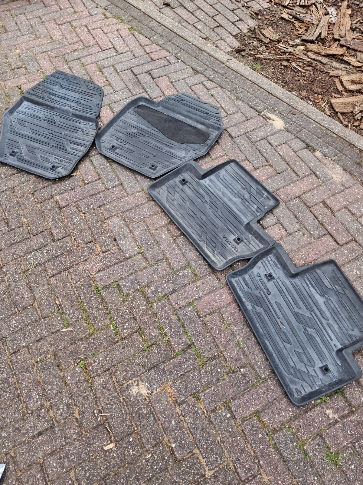 Rubberen automatten Volvo V60, Ophalen of Verzenden