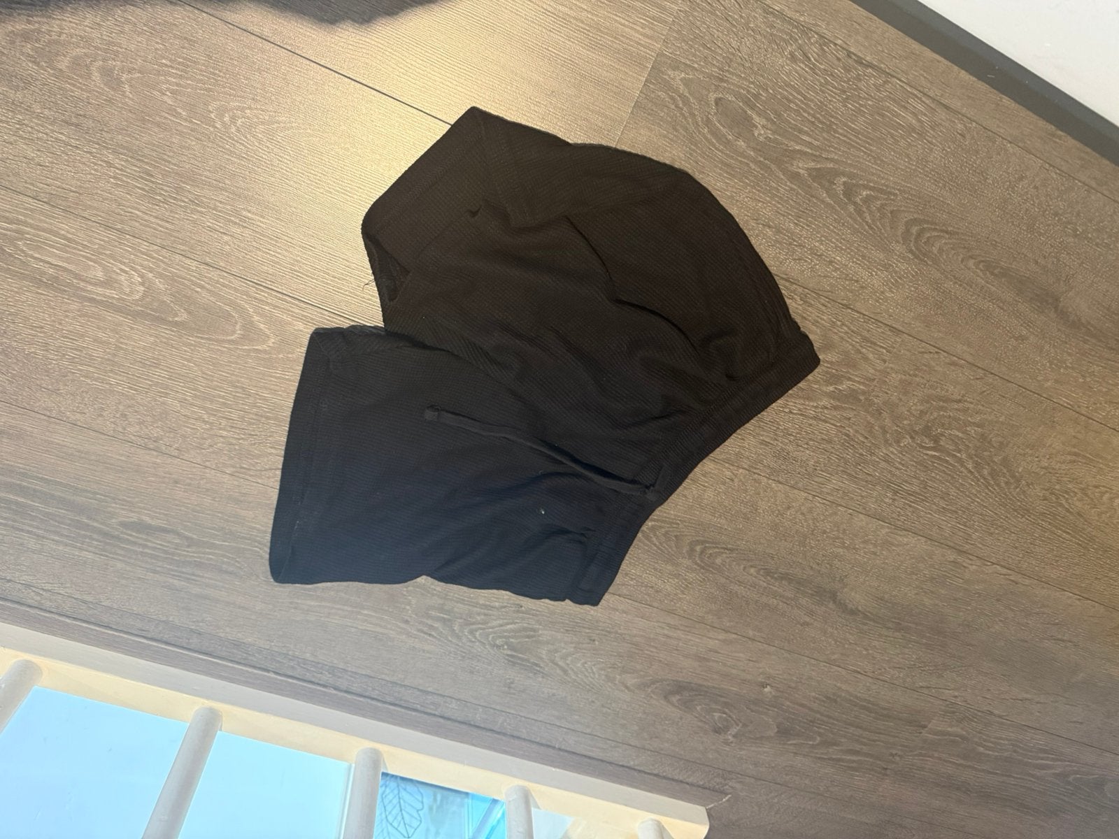 Zwarte korte broek 44, Kort, Maat 42/44 (L), Ophalen of Verzenden, Zo goed als nieuw