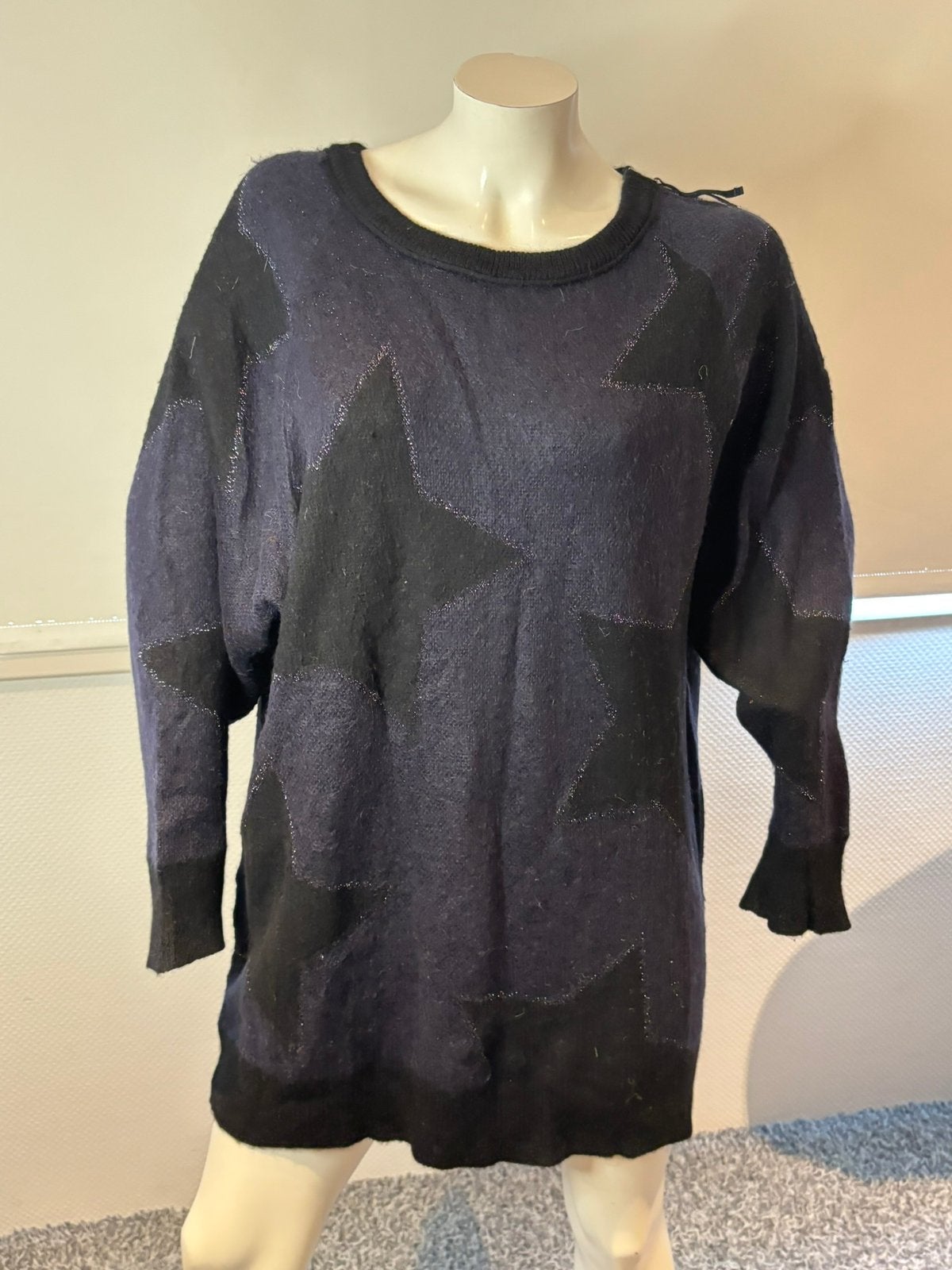 Marccain lange trui maat 4. L zwart blauw met glimmende stof, Ophalen of Verzenden, Zo goed als nieuw, Maat 42/44 (L), Blauw