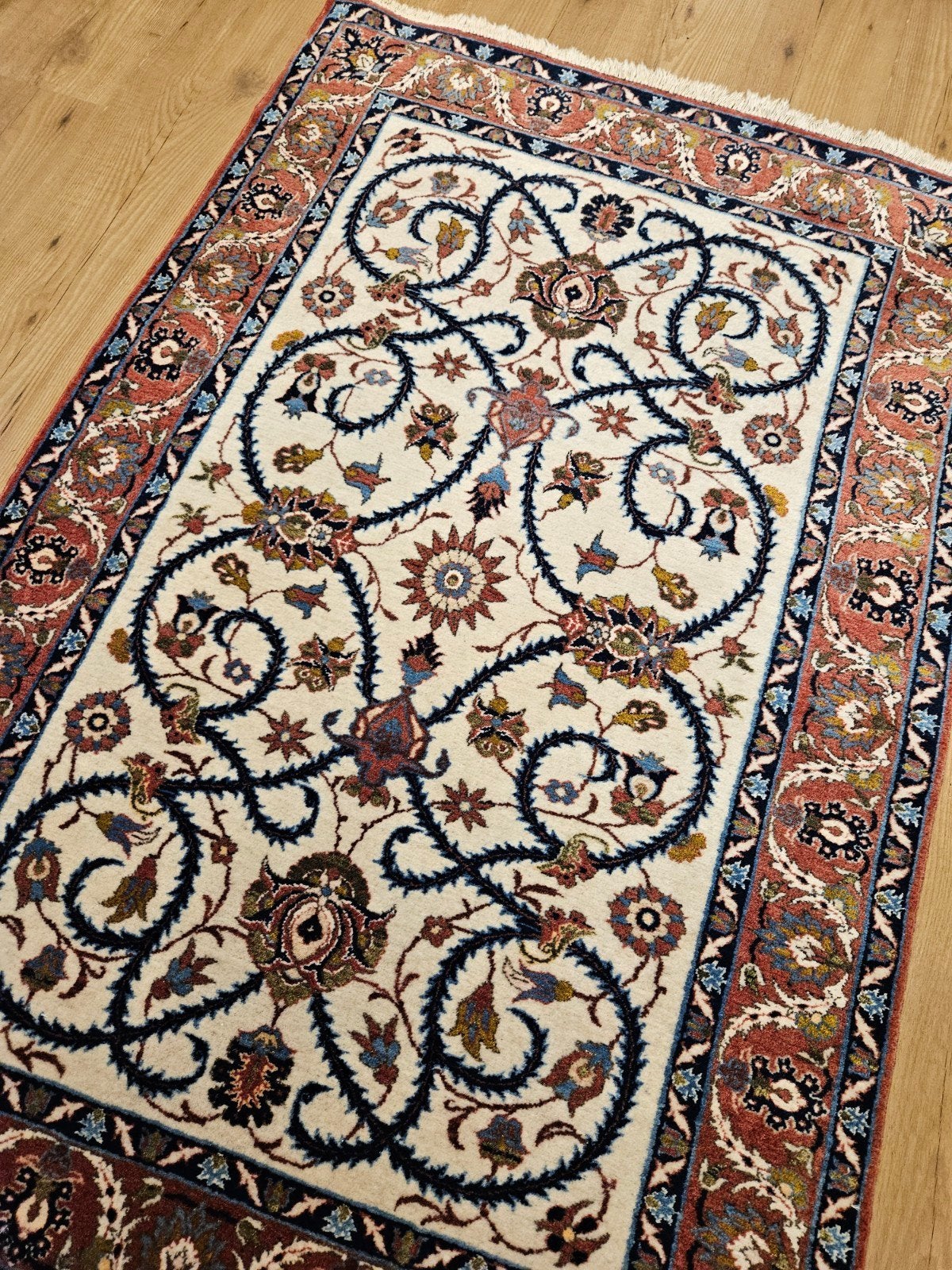 Vintage handgeknoopt perzisch tapijt isfahan 154x100, Info@SlatsAntiek.nl, Tweedehands, 100 tot 150 cm, Ophalen of Verzenden