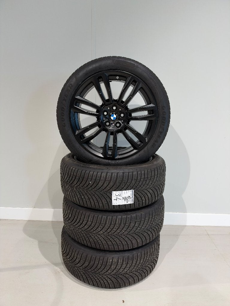 Orig. BMW 5-Serie Winterset | 19 inch Styling 935M TE HUUR!, 19 inch, 245 mm, Banden en Velgen, Nieuw