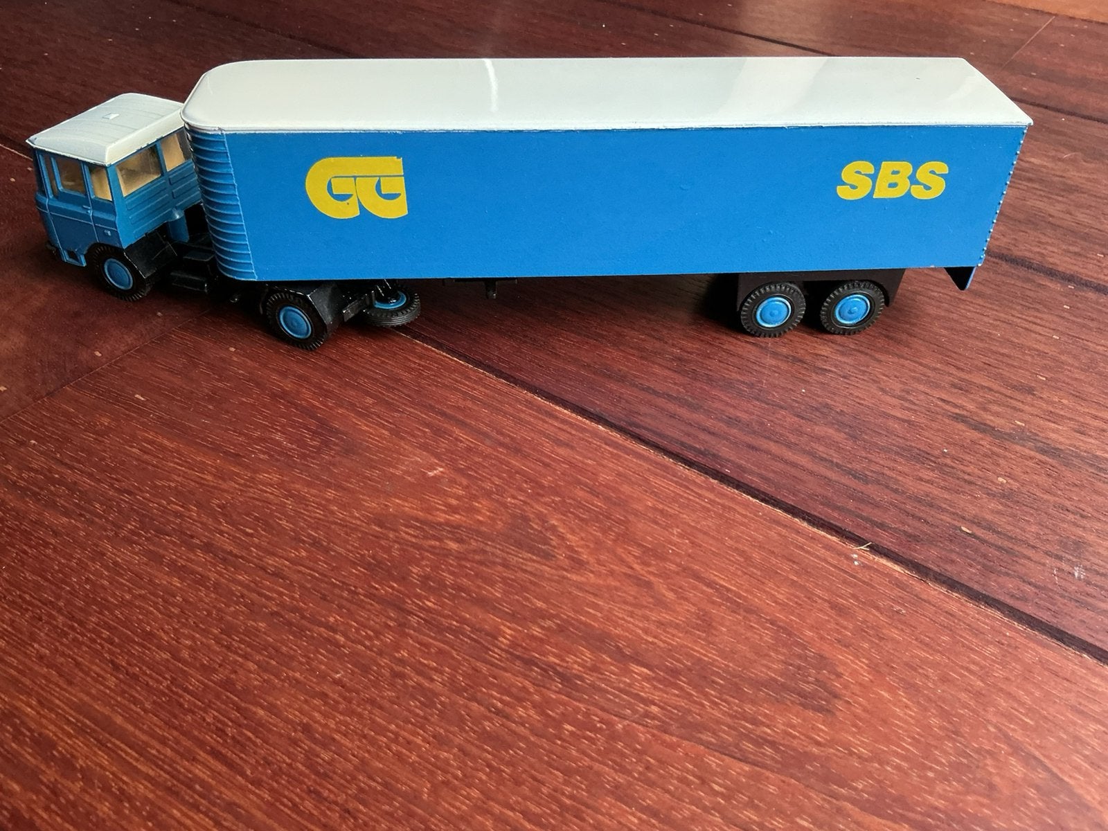 Vintage Lion Car no. 36 Daf trailer 2600, Hobby en Vrije tijd, Ophalen of Verzenden, Gebruikt, Bus of Vrachtwagen, Lion Toys