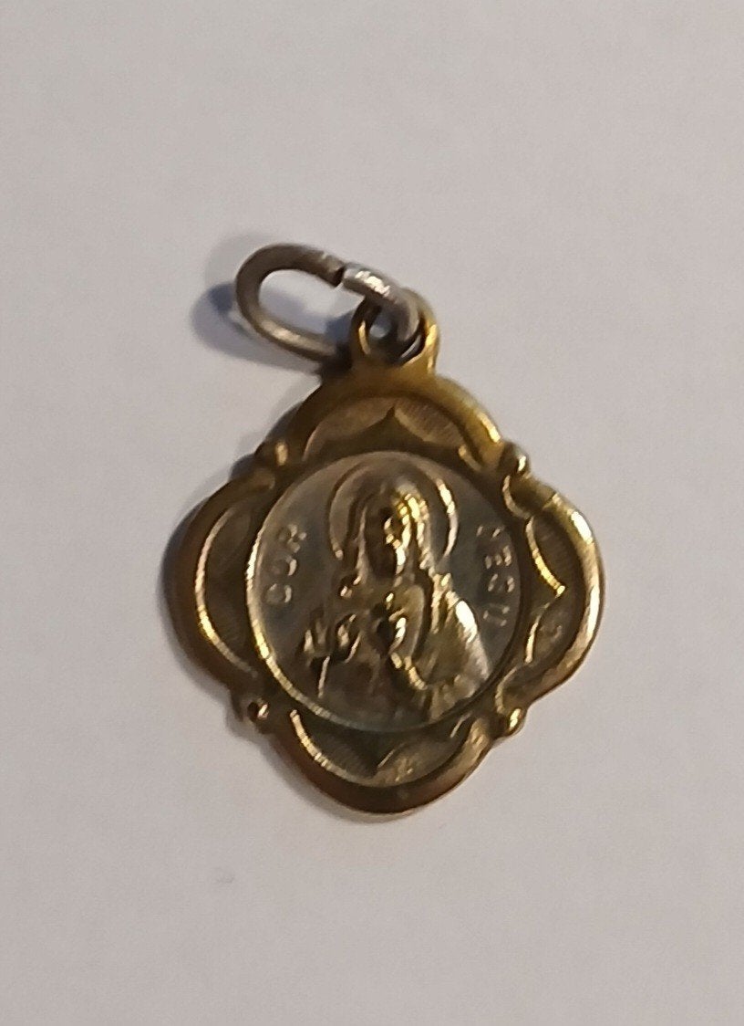 Scapulier Medaillon Virgo Carmeli Cor Jesu Verzilverd, Verzamelen, Religie, Ophalen of Verzenden, Zo goed als nieuw, Sieraad, Christendom | Katholiek