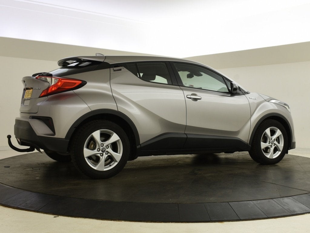 Toyota C-HR 1.8 Hybrid Dynamic | BSM | Trekhaak | (bj 2017), Auto's, Euro 6, 4 cilinders, Stoelverwarming, 122 pk