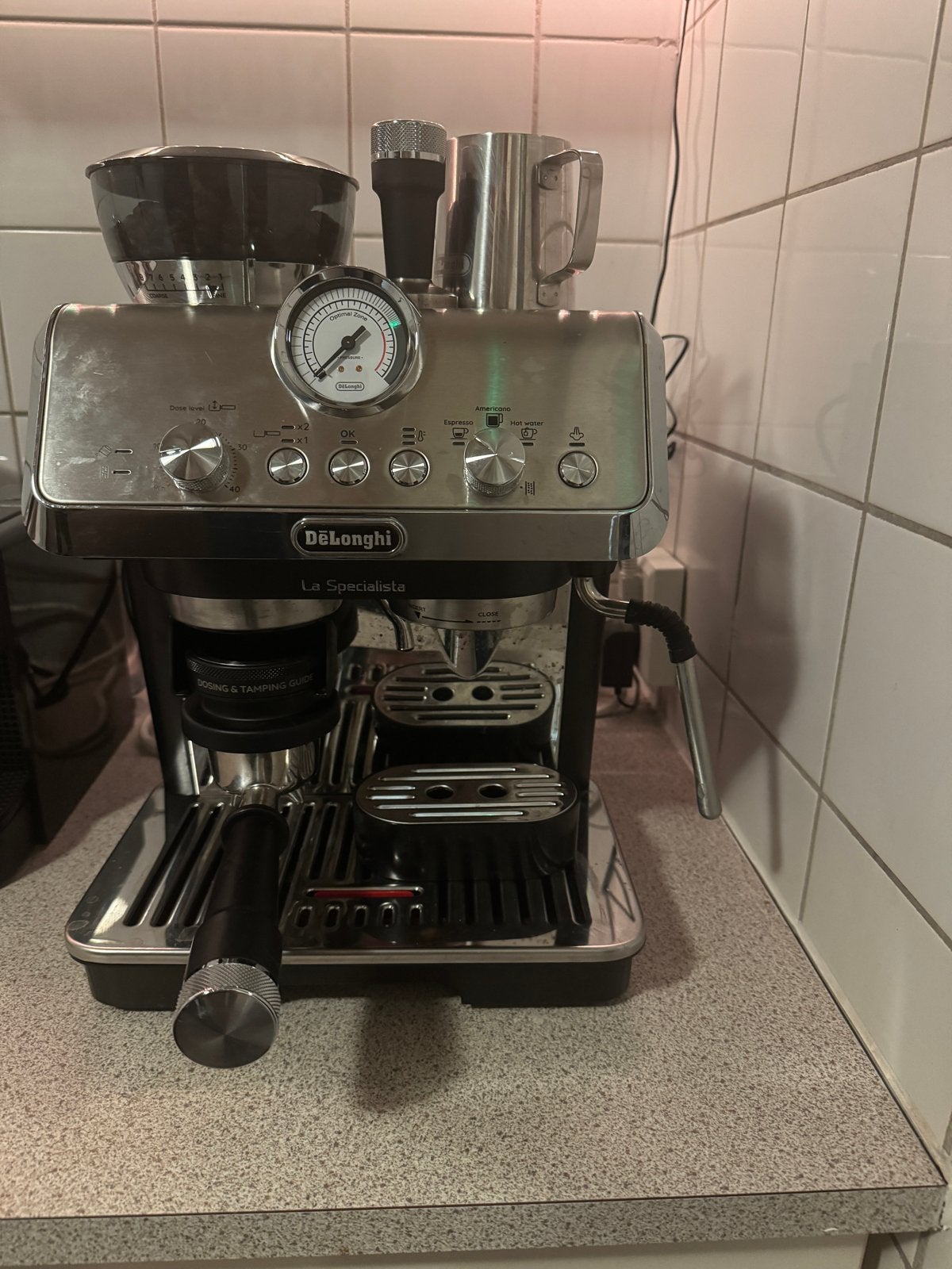 De'Longhi La Specialista Arte Metaalzwart Espressomachine, Stoompijpje, Espresso apparaat, Zo goed als nieuw, 2 tot 4 kopjes