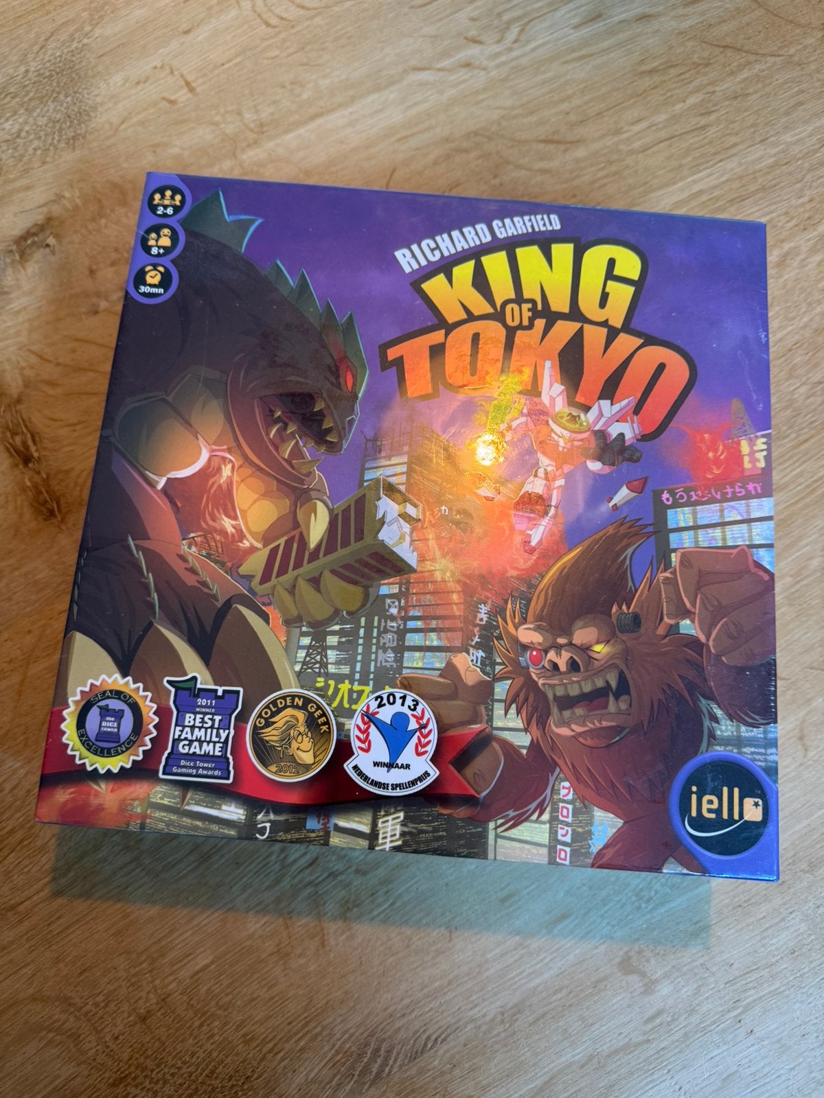 King of Tokyo bordspel - Richard Garfield, Een of twee spelers, Ophalen of Verzenden, Nieuw