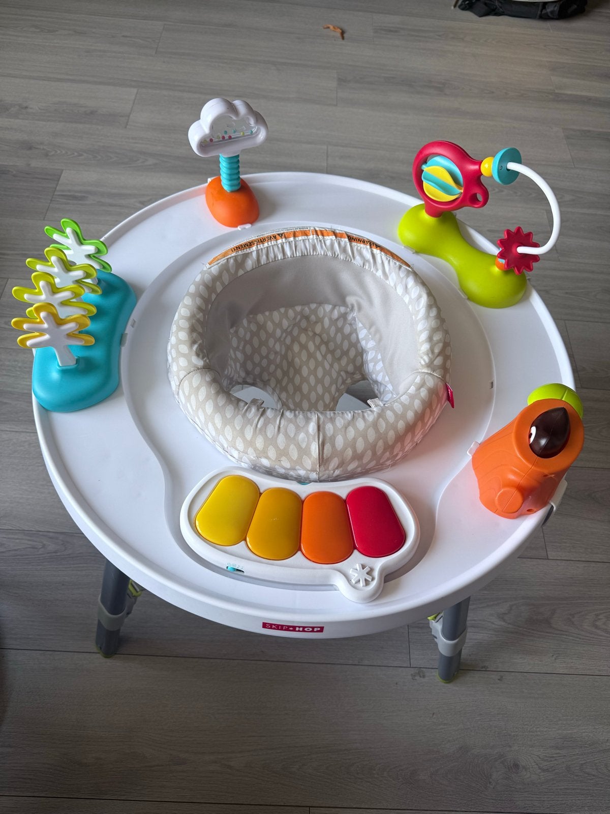 Skip Hop Explore & More Activity Center - ZGAN, Ophalen, Zo goed als nieuw, Overige typen, Met geluid