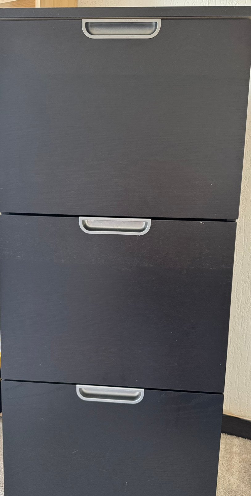 Mooie zwarte ladekast, Ophalen, Overige materialen, 100 tot 150 cm, 50 tot 100 cm