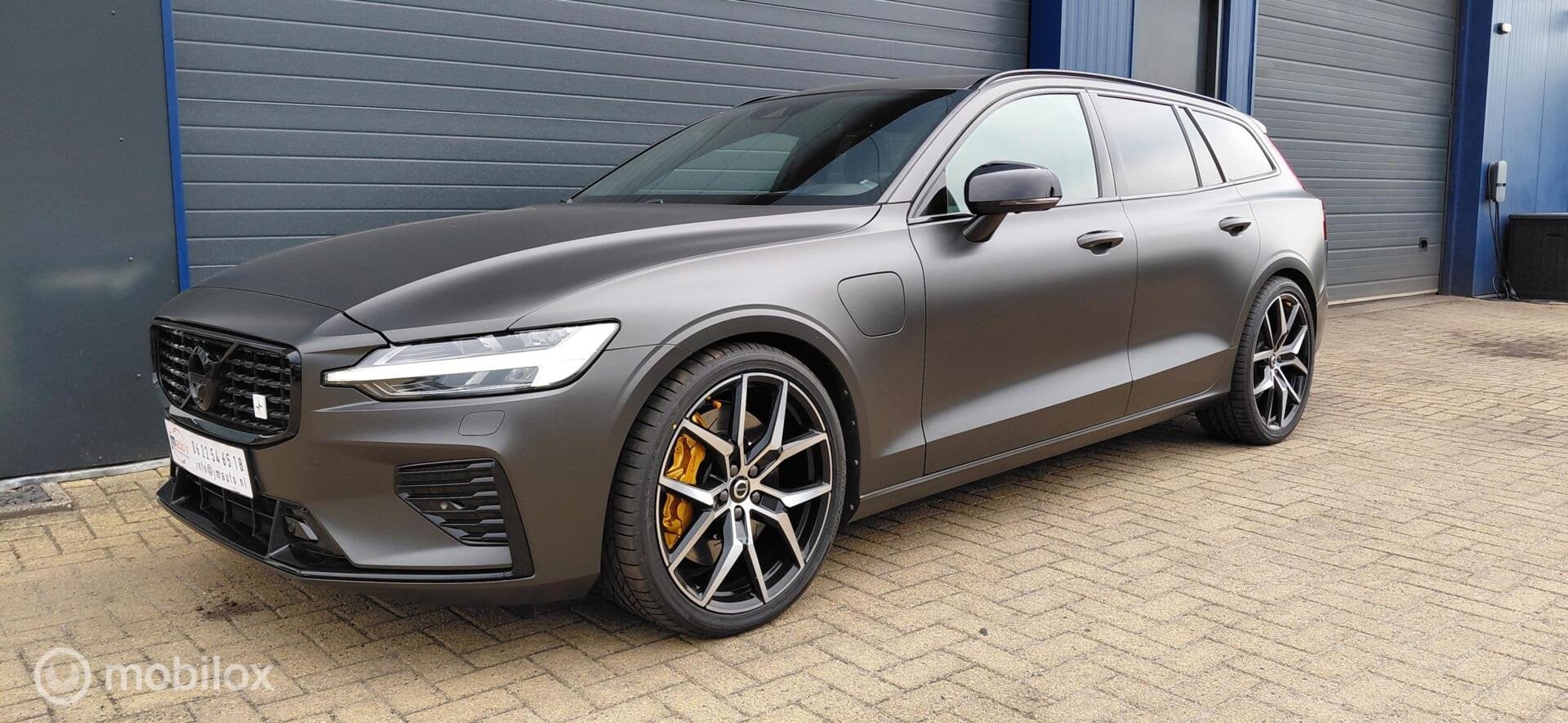 Volvo V60 2.0 T8 Twin Engine AWD Polestar Engineered,Pano,, Automaat, Gebruikt, 1969 cc, Leder en Stof
