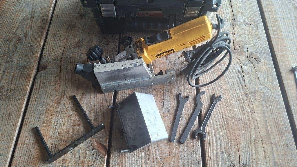 Dewalt DW685 Renotec Duo Lamellenfrees linoleumfrees, ., Ophalen of Verzenden, Zo goed als nieuw, .